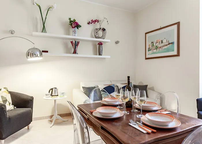 Hostly-Volturno Suite Apartment-Center Of Rome